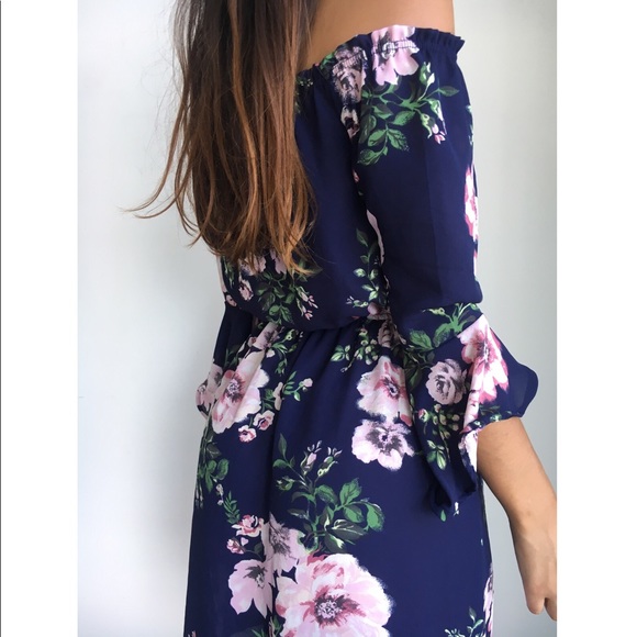 LAST 1🌻CLEARANCE Navy floral off shoulder dress - Picture 4 of 6